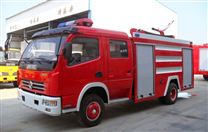 東風多利卡3方水罐消防車